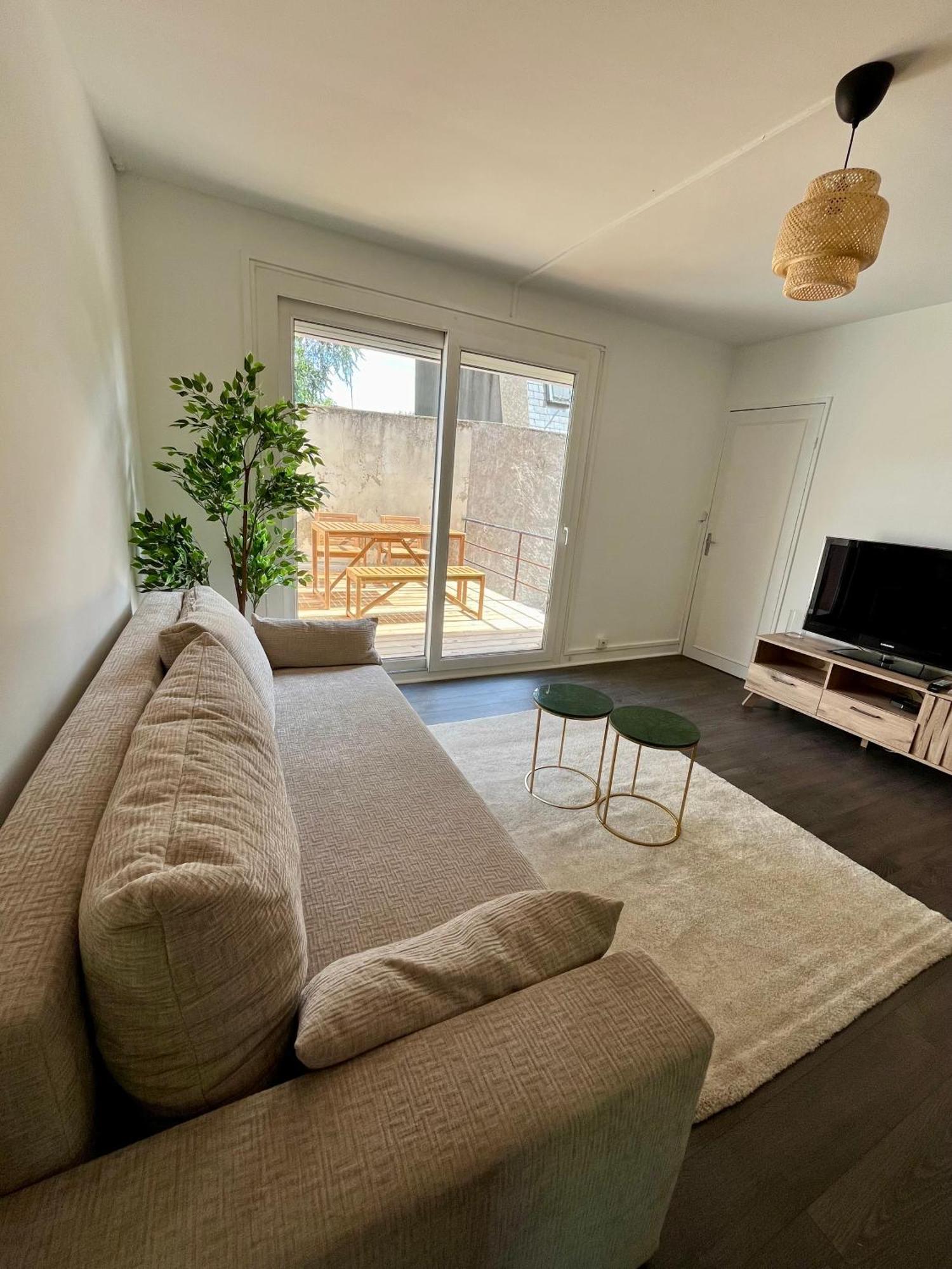 Appartement Victoria Orléans Exteriör bild