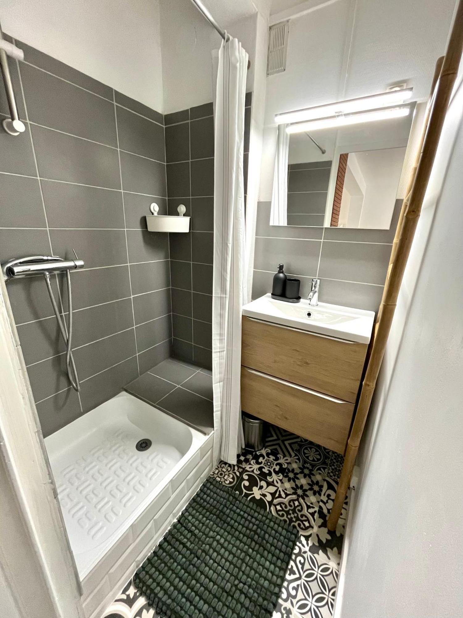 Appartement Victoria Orléans Exteriör bild